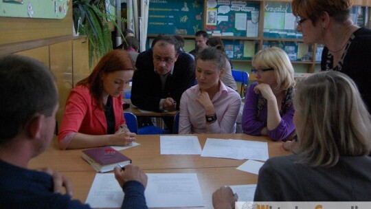 Nauczyciele absolwentami akademii