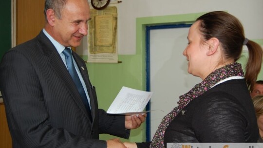 Nauczyciele absolwentami akademii