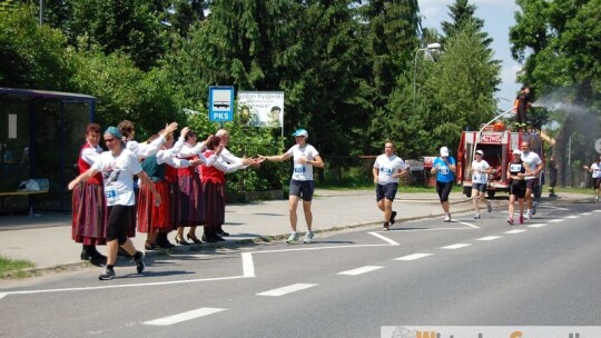 Kenijczyk zwycięzcą biegu w upale