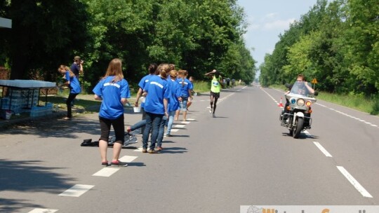 Kenijczyk zwycięzcą biegu w upale