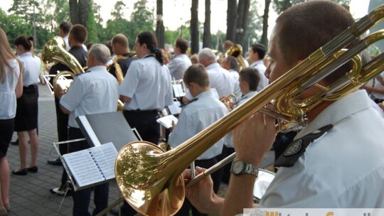 Pilawskie popołudnie z muzyką i burzą w tle