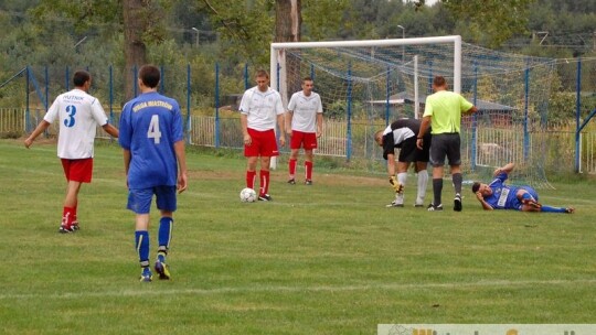 4. kolejka LO: Hutnik gromi w derbach