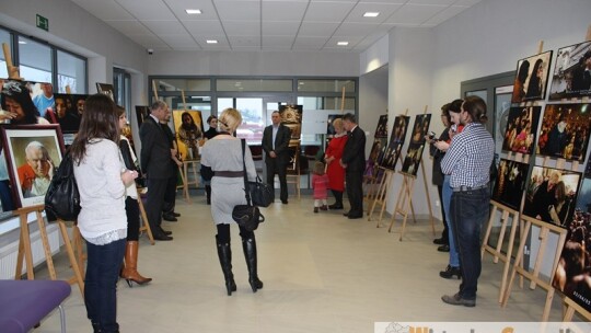 O Janie Pawle II, dla Adama Bogusza - pierwsza wystawa w Garwolance