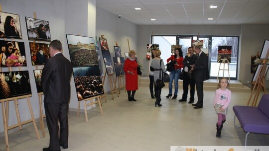 O Janie Pawle II, dla Adama Bogusza - pierwsza wystawa w Garwolance