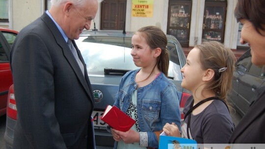 Miller o związkach lewicy z kościołem i czarach premiera