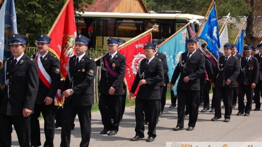  Gm. Łaskarzew: Sztandar dla OSP Grabina