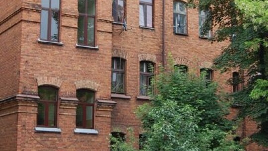 Koszary: Sadze w kominie