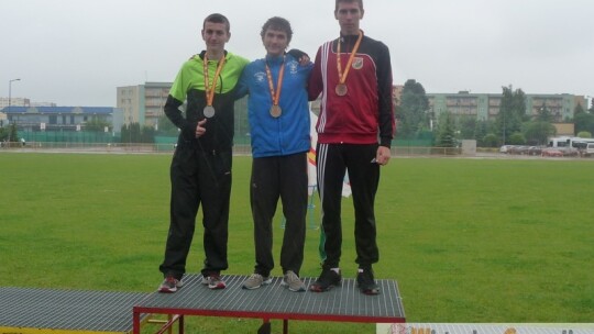 Medale w słońcu i deszczu Medale w słońcu i deszczu