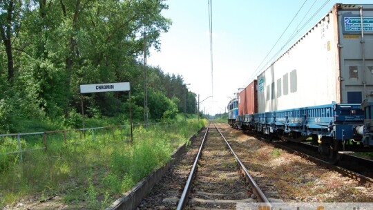 Ciągnik zderzył się z pociągiem towarowym