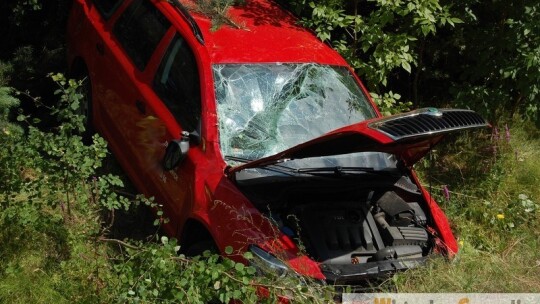 Ucieczka przed policją zakończona w rowie