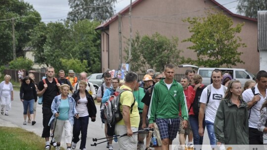 Za krokiem krok ? pielgrzymka dzień po dniu