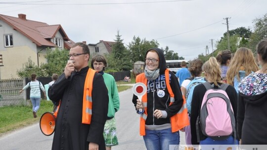 Za krokiem krok ? pielgrzymka dzień po dniu