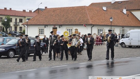 Gm. Maciejowice: Chleb w centrum dożynek