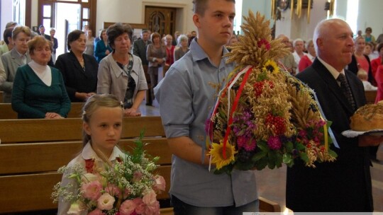 Skromne parafialne dożynki w Garwolinie Skromne parafialne dożynki w Garwolinie
