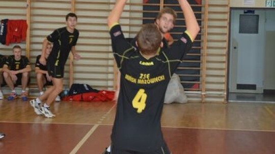 Grali towarzysko o puchar dyrektora