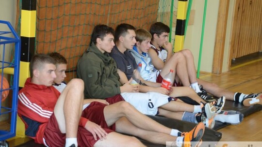 Grali towarzysko o puchar dyrektora