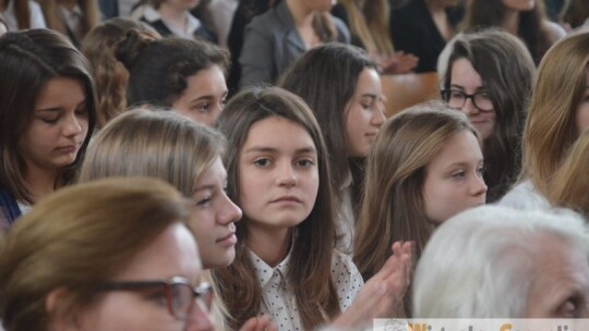 Czapkowanie u marszałka