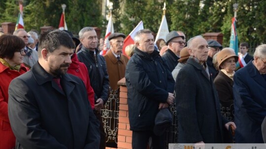 Kochać ojczyznę to nie wstyd Kochać ojczyznę to nie wstyd