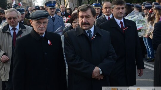 Kochać ojczyznę to nie wstyd Kochać ojczyznę to nie wstyd