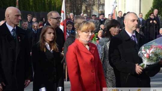 Kochać ojczyznę to nie wstyd Kochać ojczyznę to nie wstyd