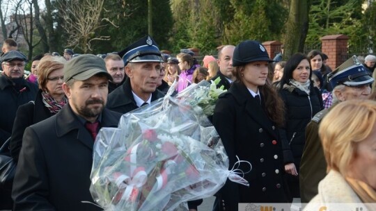 Kochać ojczyznę to nie wstyd Kochać ojczyznę to nie wstyd