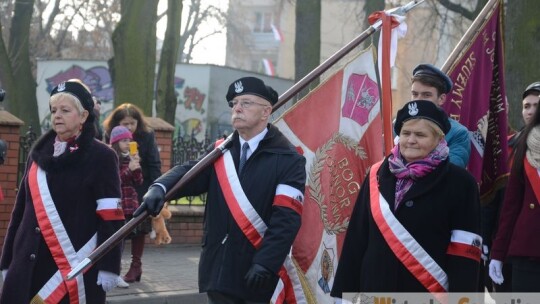 Kochać ojczyznę to nie wstyd Kochać ojczyznę to nie wstyd