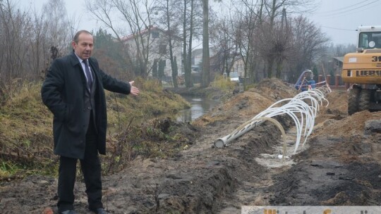 Gm. Maciejowice: Inwestycje zakopane w ziemi (video)