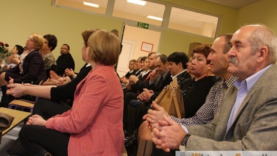 Długo wyczekiwane przecięcie wstęgi w Parysowie