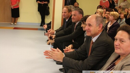 Długo wyczekiwane przecięcie wstęgi w Parysowie