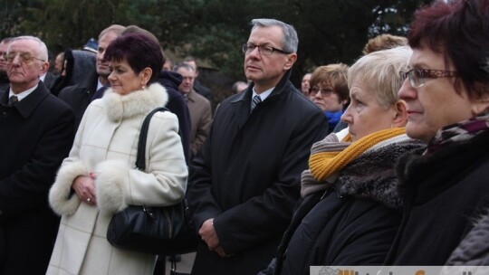 Długo wyczekiwane przecięcie wstęgi w Parysowie