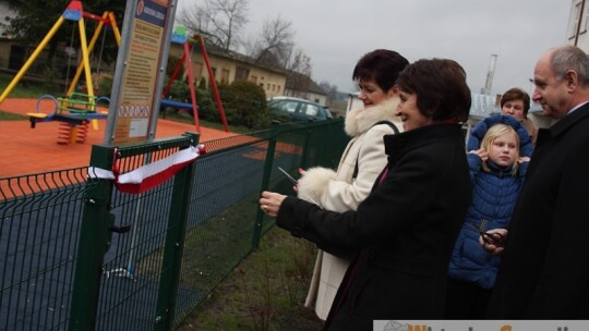 Długo wyczekiwane przecięcie wstęgi w Parysowie