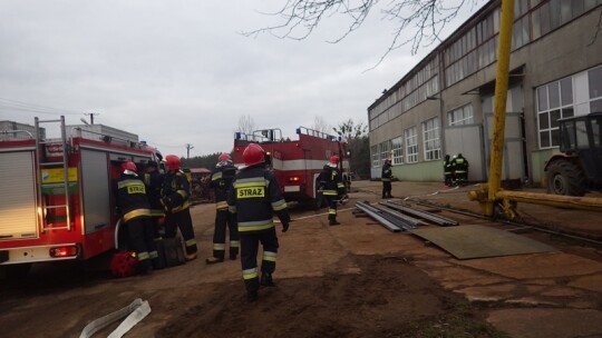 Maciejowice: Pożar od nieszczelnego zbiornika paliwa