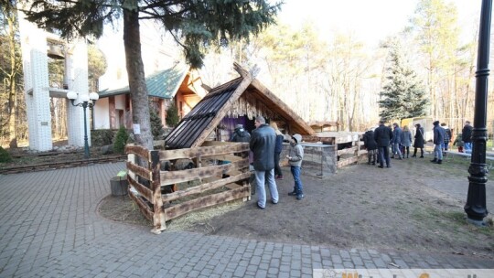 Święta w Górkach: Żywa szopka, jasełka i koncert chóru