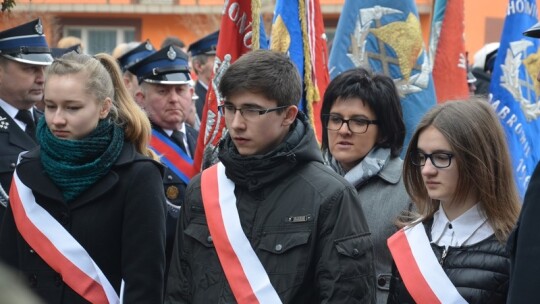 Sztandar dla szkoły 70 lat po spaleniu Wanat