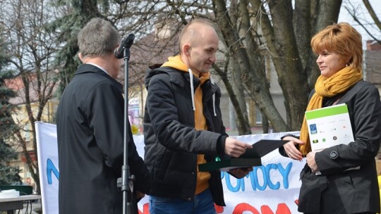 Garwolin w odcieniach żółtego. Tak świętowaliśmy Dzień Nadziei