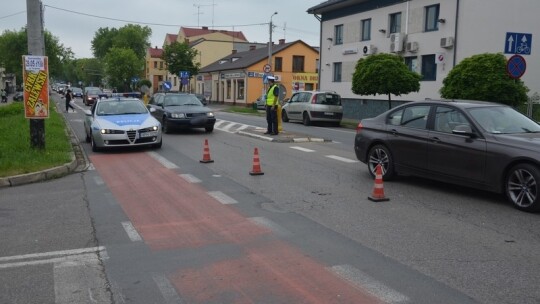 Ze skutera trafiła do szpitala