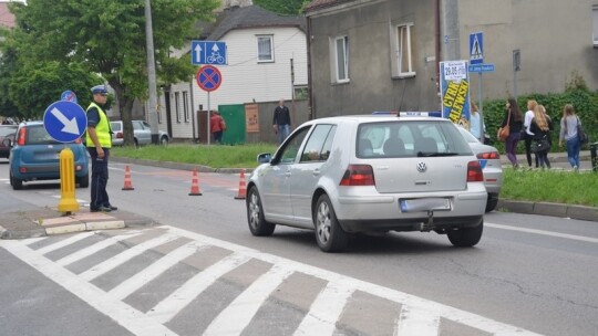 Ze skutera trafiła do szpitala