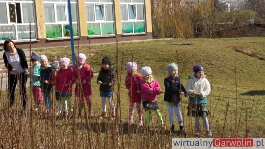 Plastuś z tytułem Przedszkola w ruchu