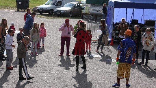 Rodzinny piknik na Zarzeczu i wieczór pełen atrakcji