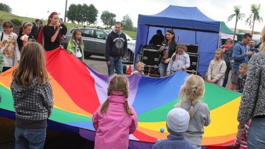 Rodzinny piknik na Zarzeczu i wieczór pełen atrakcji