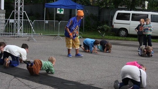 Rodzinny piknik na Zarzeczu i wieczór pełen atrakcji