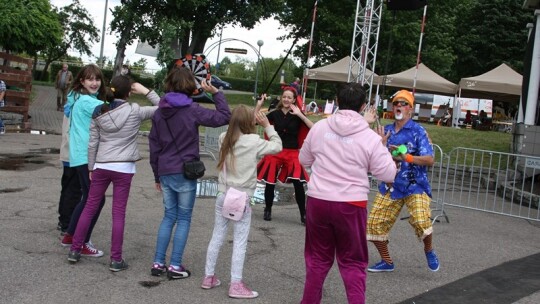 Rodzinny piknik na Zarzeczu i wieczór pełen atrakcji