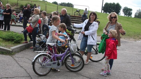 Rodzinny piknik na Zarzeczu i wieczór pełen atrakcji