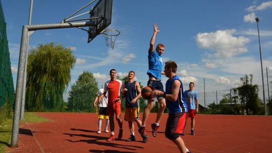 Jak lato, to pora na streetball