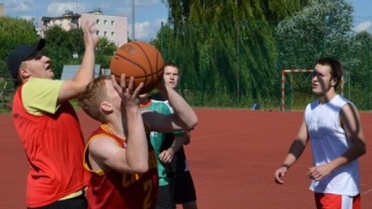 Jak lato, to pora na streetball