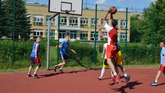 Jak lato, to pora na streetball