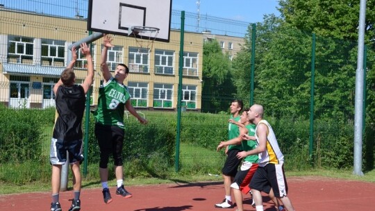 Jak lato, to pora na streetball