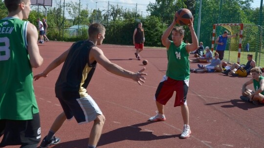 Jak lato, to pora na streetball