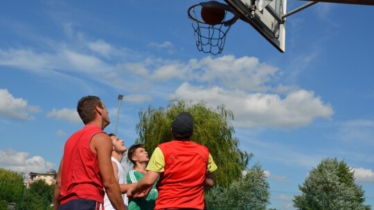 Jak lato, to pora na streetball