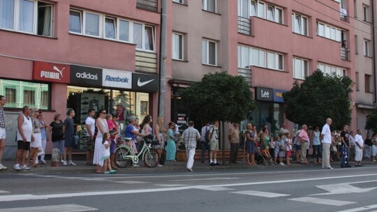 Wybiła Godzina ?W? ? Cześć i chwała bohaterom! [video]